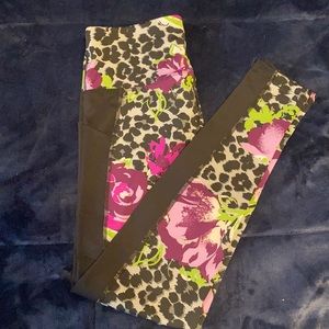 Lularoe workout leggings